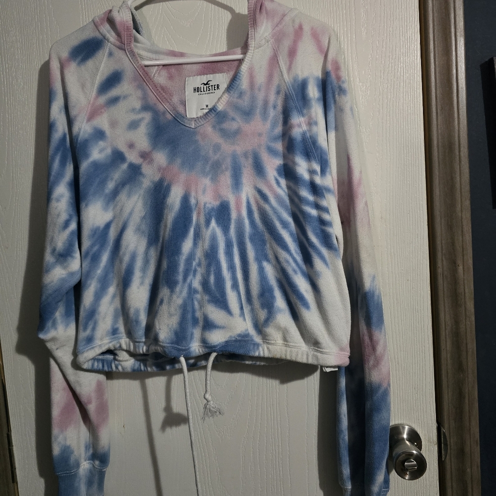 Hollister Women's Tie Dye Cropped Pull Over Drawstring Waist Hoodie